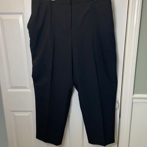 Woman’s 22W dress pants